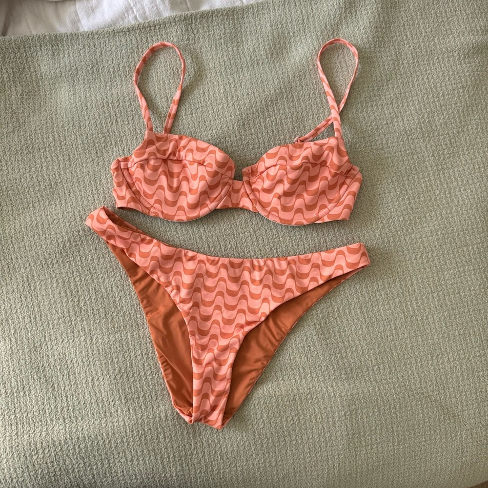 Dippin Daisys Orange New Wave Bikini Set (Small)